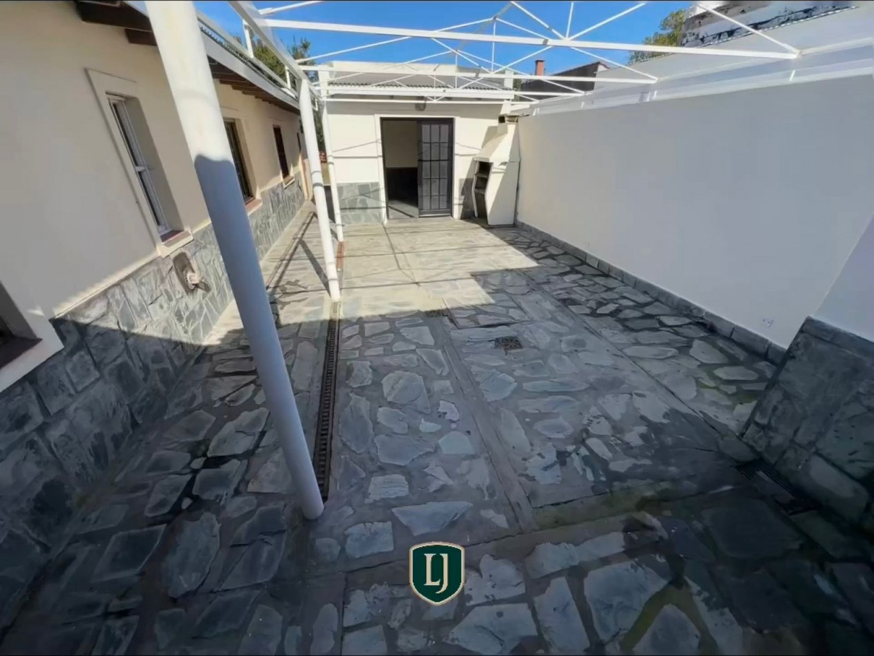 Casa 3 Ambienes en Alquiler