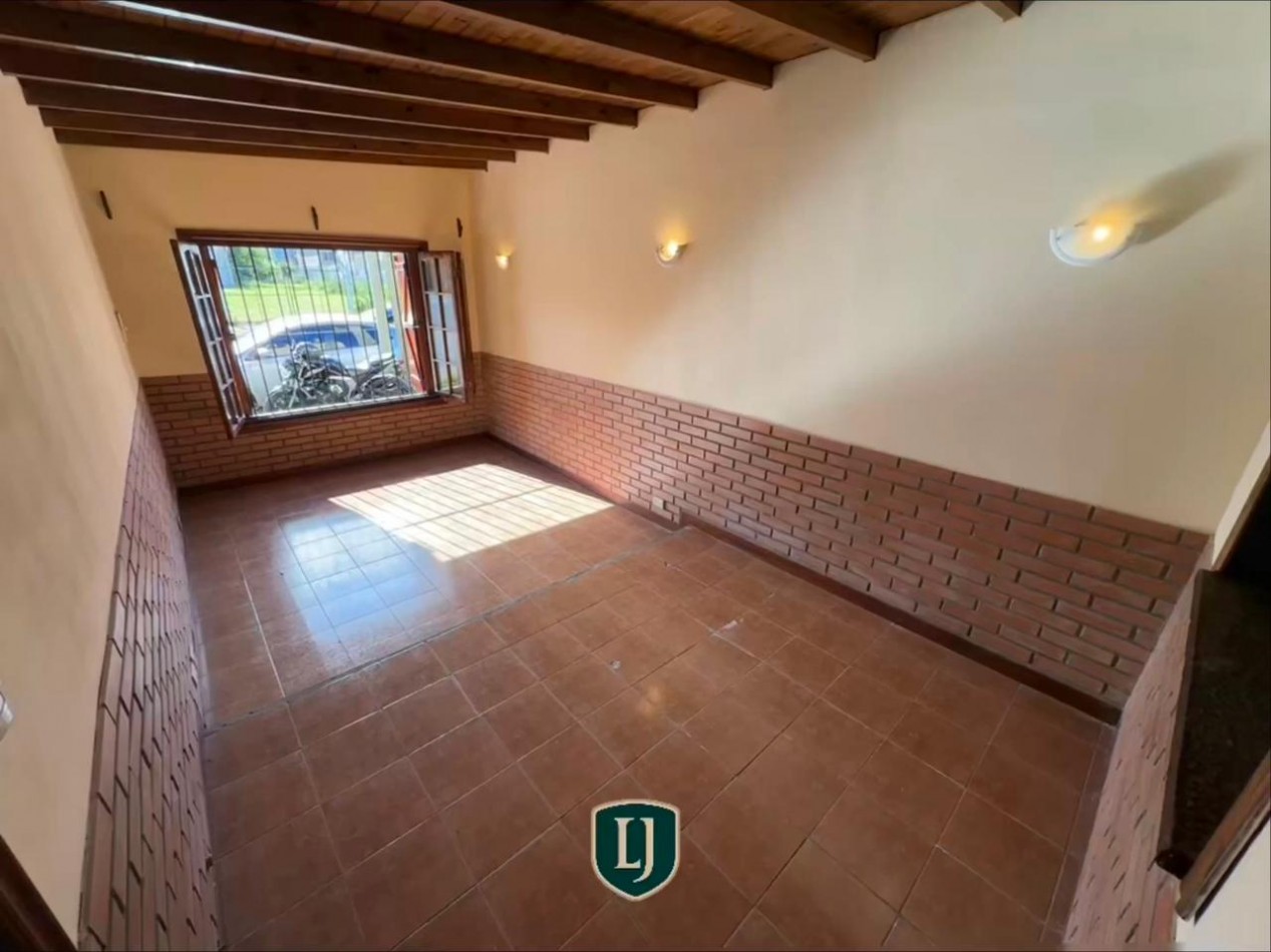 Casa 3 Ambienes en Alquiler
